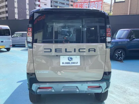 Mitsubishi Delica Mini