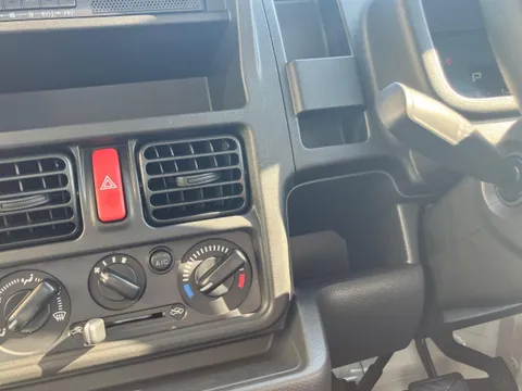 Nissan Clipper Truck