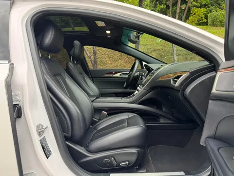 Lincoln MKZ