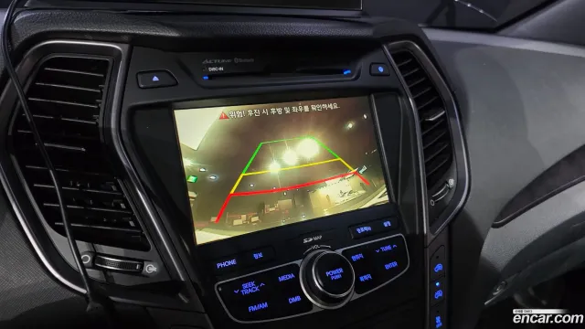 Hyundai Grand Santa Fe (Maxcruz)