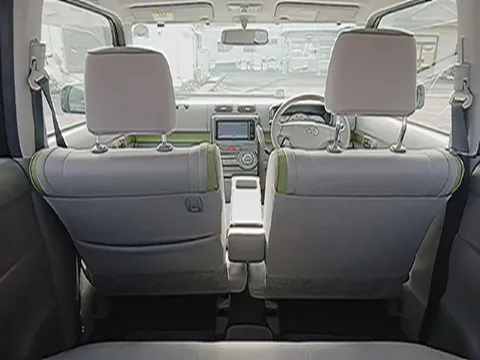Toyota Pixis Space