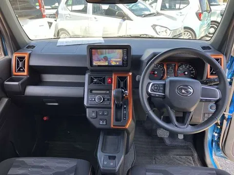 Daihatsu Taft