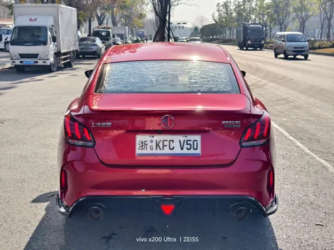 MG MG5