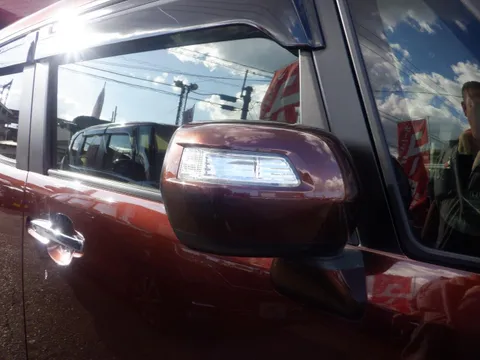 Honda N-BOX Slash