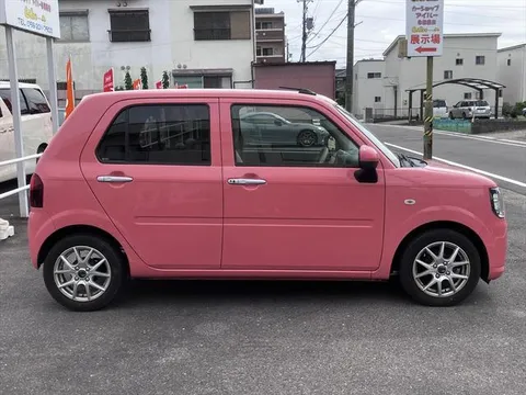 Daihatsu Mira Tocot