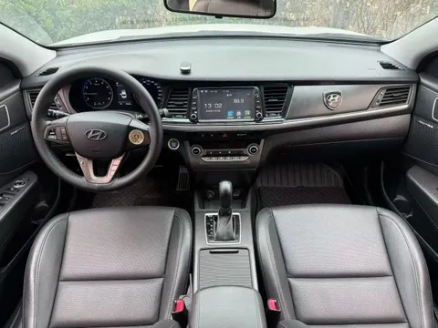 Hyundai Mistra