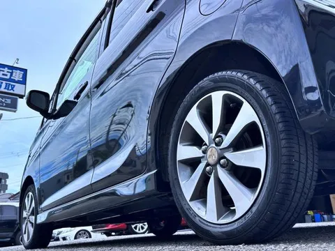 Mitsubishi eK Custom