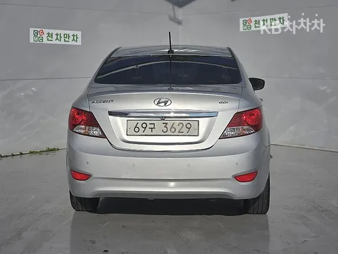 Hyundai Accent