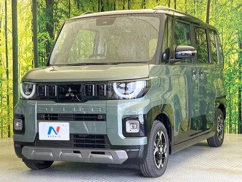 Mitsubishi Delica Mini