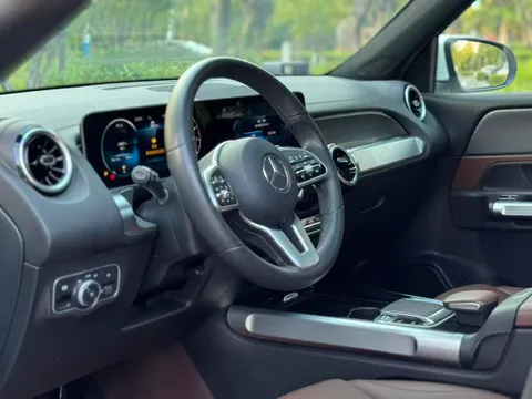 Mercedes-Benz GLB-Class