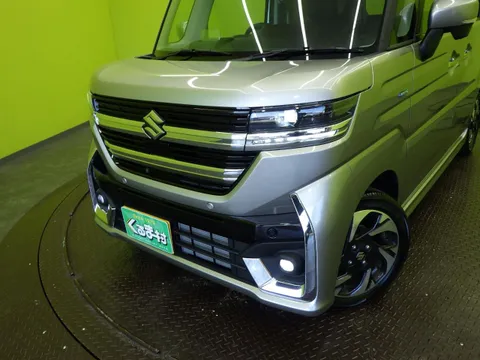 Suzuki Spacia Custom