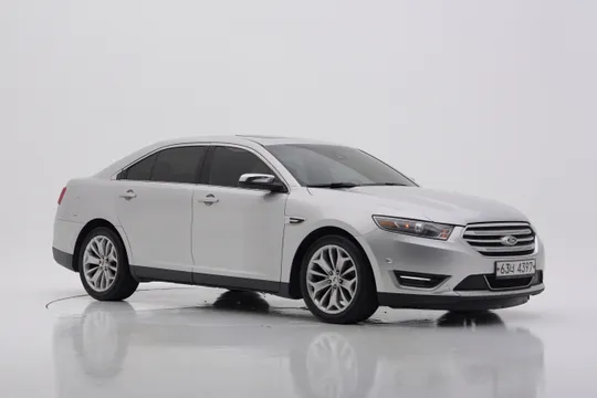 Ford Taurus
