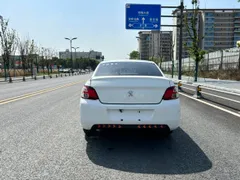 Peugeot 301