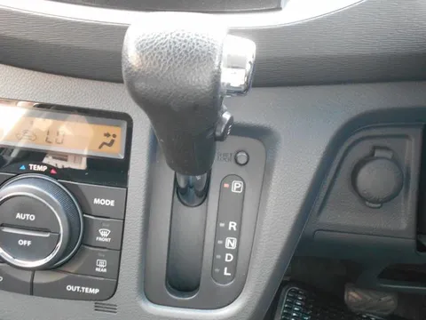 Suzuki Wagon R Stingray