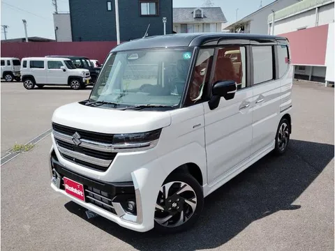 Suzuki Spacia Custom