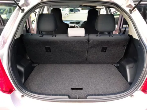 Toyota Yaris (Vitz)