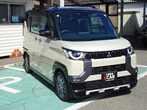 Mitsubishi Delica Mini