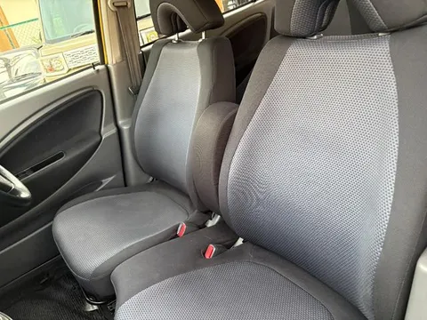 Daihatsu Max