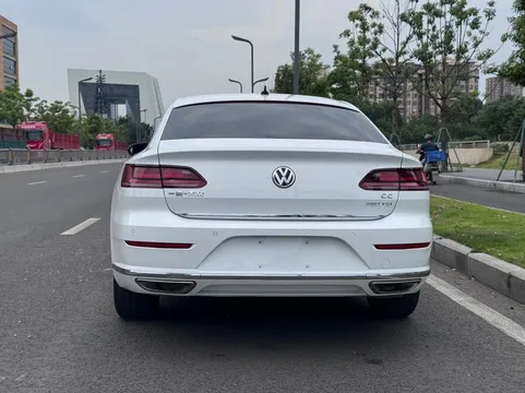 Volkswagen CC
