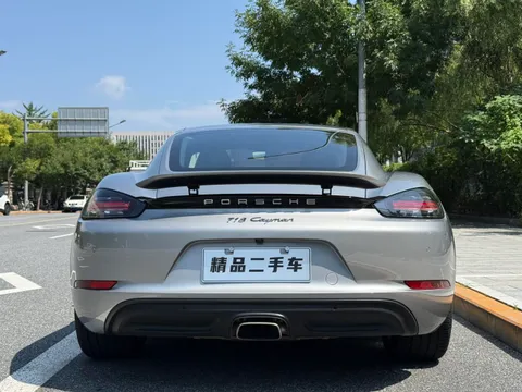 Porsche 718