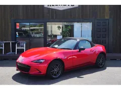 Mazda MX-5 (Roadster)
