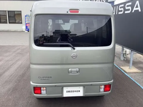 Nissan Clipper