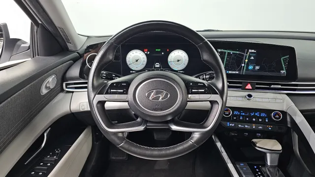 Hyundai Elantra (Avante)