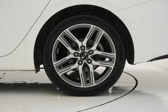 Kia Cerato (K3)
