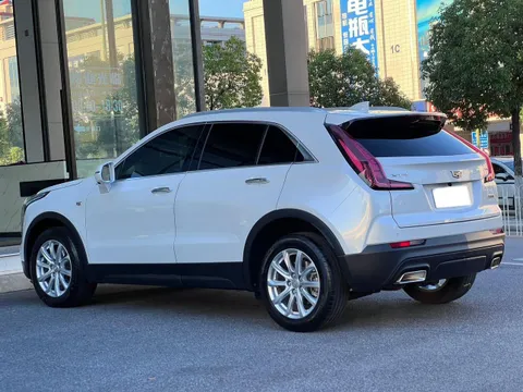 Cadillac XT4