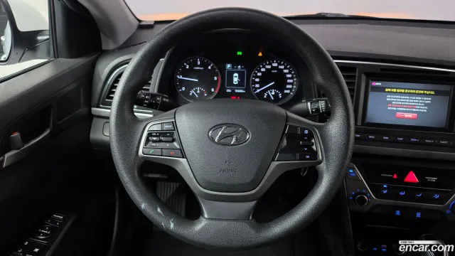 Hyundai Elantra (Avante)