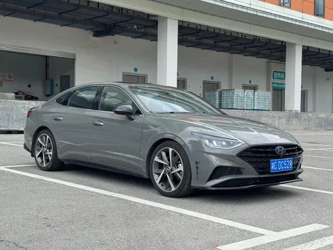 Hyundai
