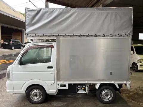 Nissan Clipper Truck