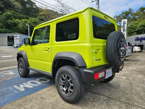 Suzuki Jimny Sierra