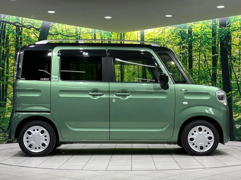 Suzuki Spacia