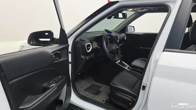 Hyundai Venue