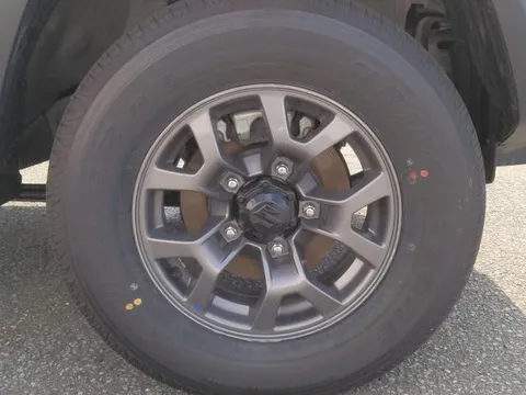 Suzuki Jimny Nomade