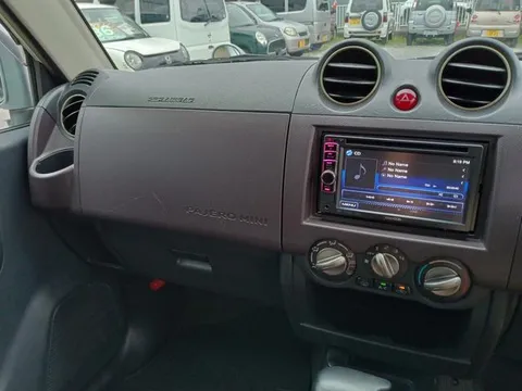 Mitsubishi Pajero Mini