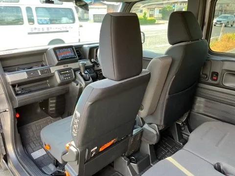 Honda N-VAN Plus Style