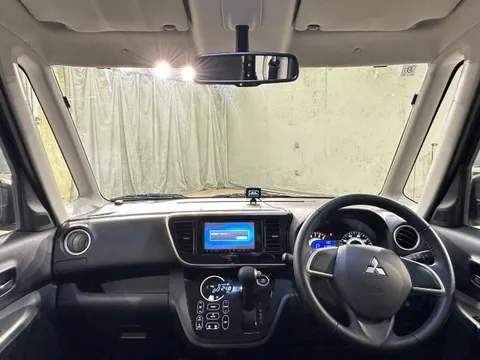 Mitsubishi eK Space Custom