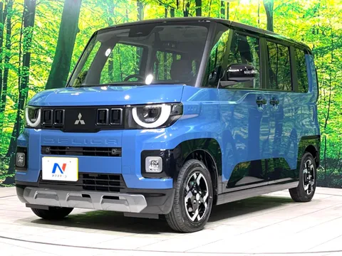 Mitsubishi Delica Mini