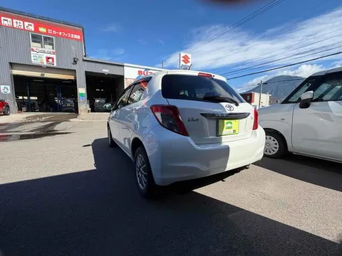 Toyota Yaris (Vitz)