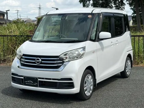 Nissan Dayz Roox