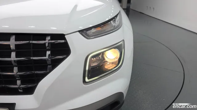 Hyundai Venue