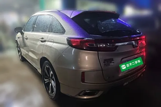 Honda UR-V