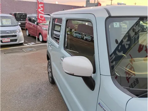 Mazda Flair Crossover