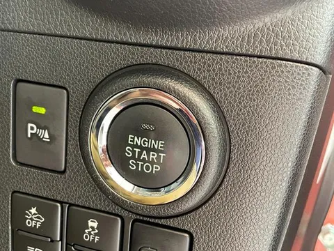 Daihatsu Mira Tocot