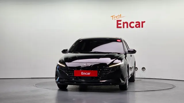 Hyundai Elantra (Avante)
