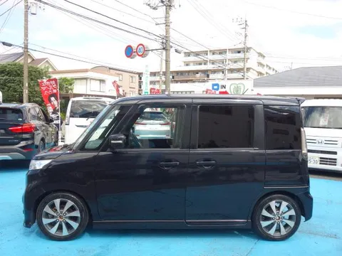 Suzuki Spacia Custom Z