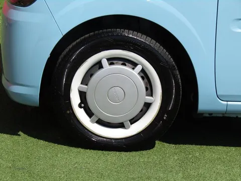 Daihatsu Mira Tocot