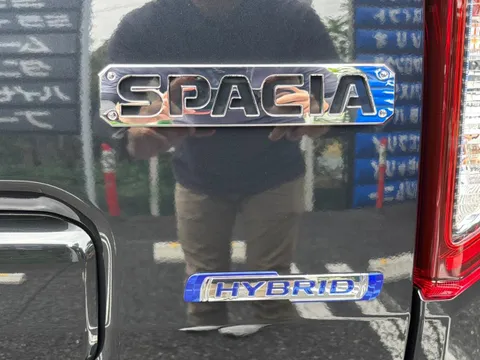 Suzuki Spacia
